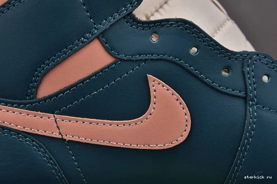 BQ6472-308  Dark Mid 1 BQ6472-308 Jordan (W) Green Teal 0721